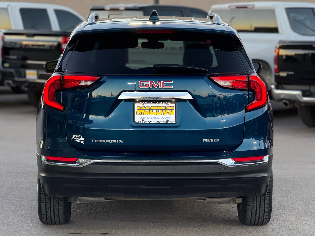 Used 2020 GMC Terrain SLT image 6