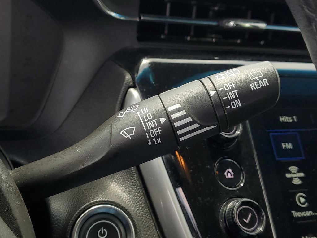 Used 2023 Chevrolet Bolt LT FWD image 13