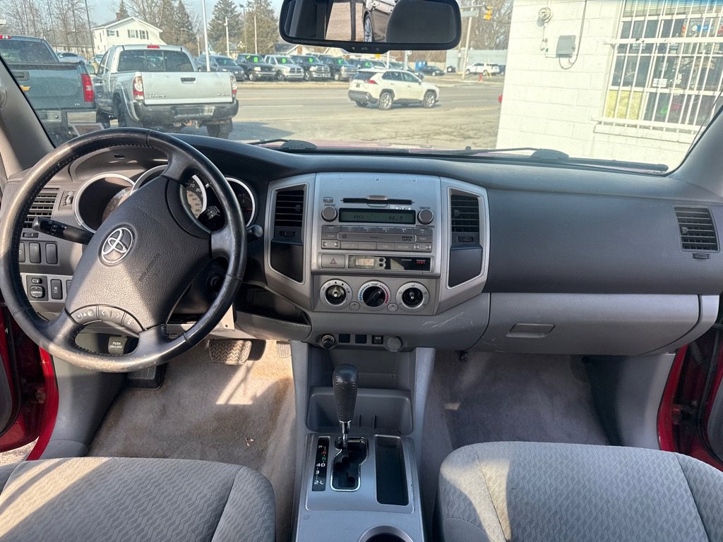 Used 2009 Toyota Tacoma PreRunner image 9