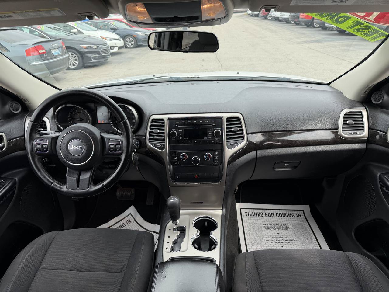 Used 2013 Jeep Grand Cherokee Laredo w/ Laredo E Group AWD/4WD image 13