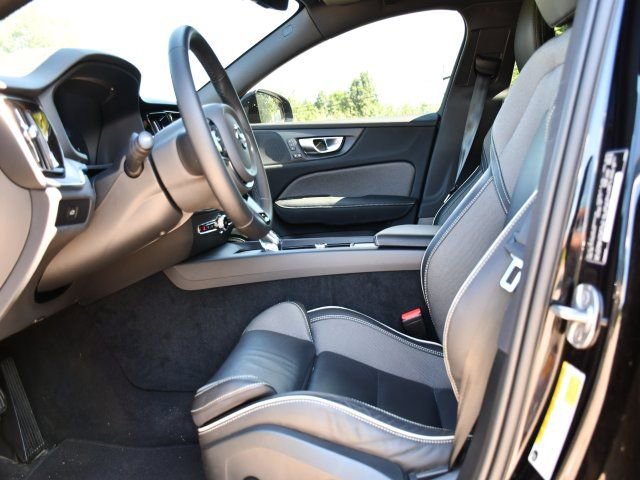 Used 2024 Volvo S60 B5 Plus FWD image 12