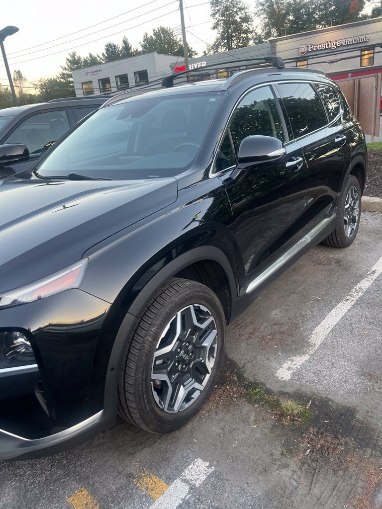 Used 2022 Hyundai Santa Fe Limited AWD/4WD image 3