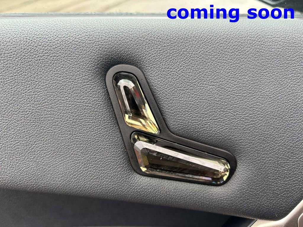 Used 2023 BMW iX xDrive50 w/ Ultimate Package 2 image 25