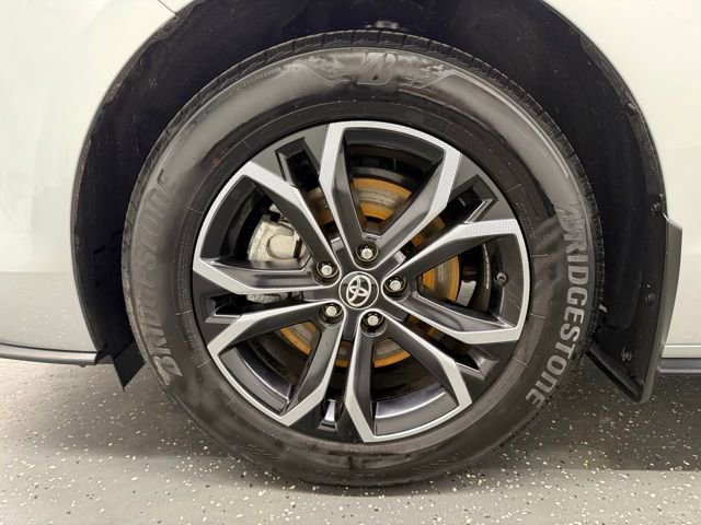 Certified 2025 Toyota Sienna Platinum AWD/4WD image 19