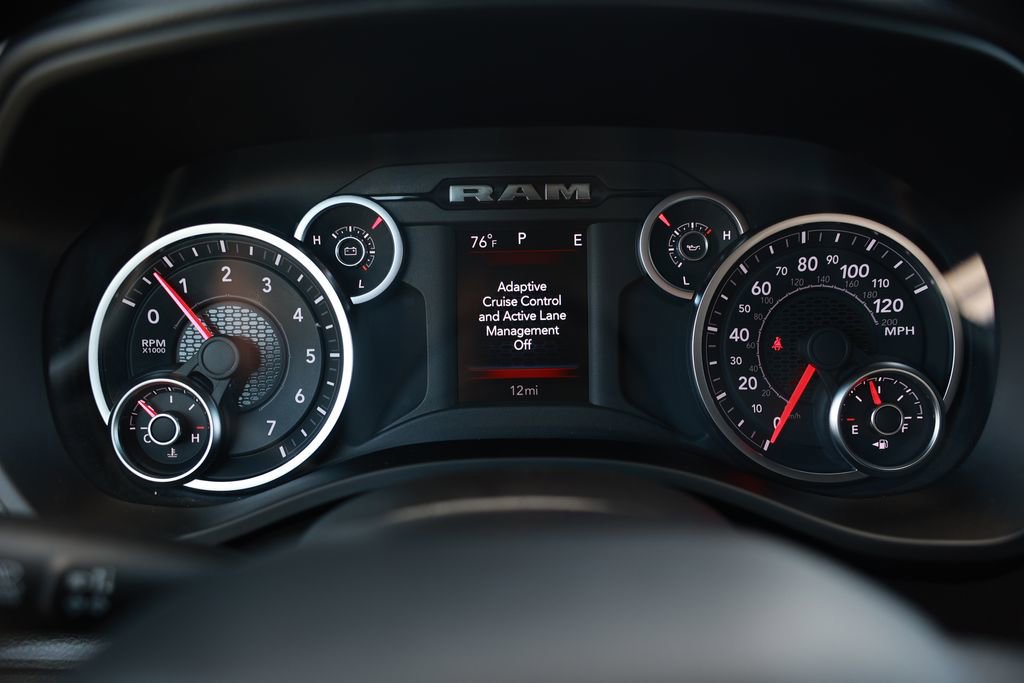 New 2026 RAM 1500 Tradesman AWD/4WD image 17