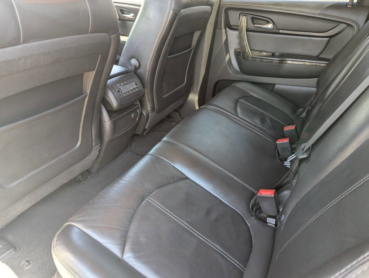 Used 2013 GMC Acadia SLT image 22