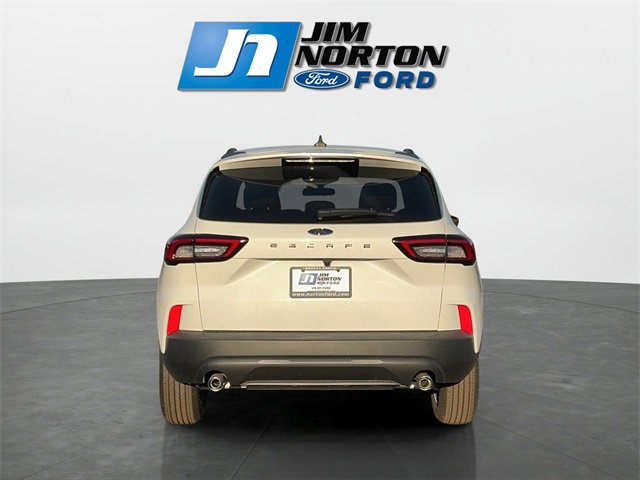New 2026 Ford Escape ST-Line w/ Cold Weather Package image 4