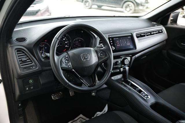 Certified 2020 Honda HR-V Sport image 19
