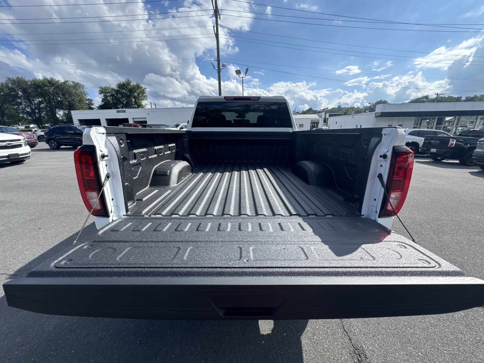 New 2026 GMC Sierra 2500 Pro w/ Convenience Package AWD/4WD image 19