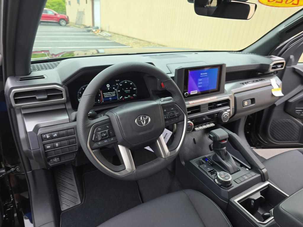 Used 2026 Toyota Tacoma TRD Off-Road AWD/4WD image 18