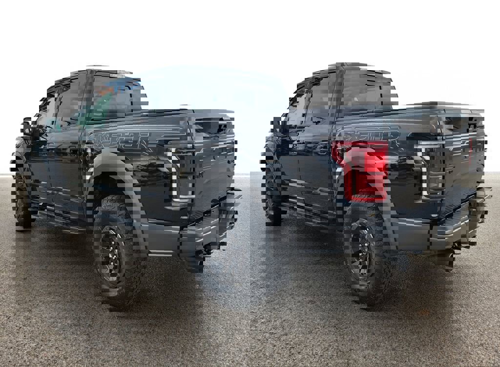 Used 2018 Ford F150 Raptor w/ Equipment Group 802A Luxury image 3