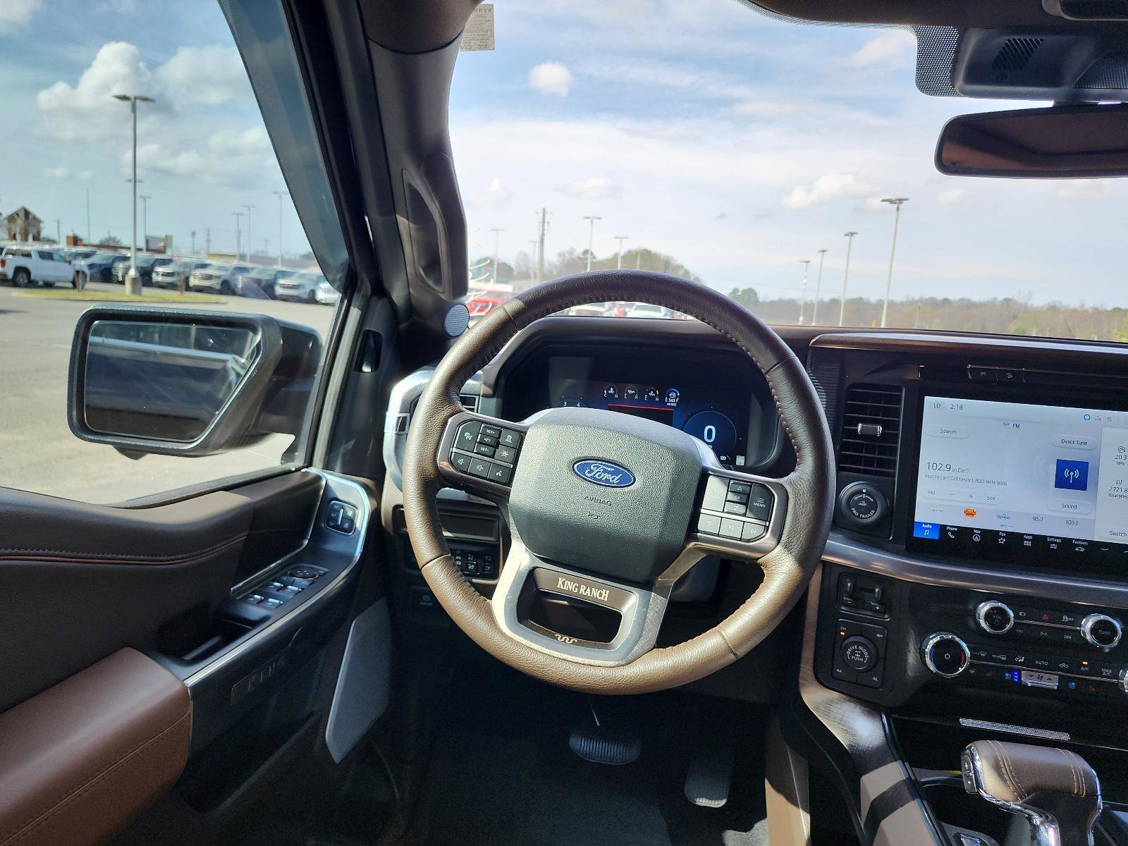 Used 2025 Ford F150 King Ranch w/ FX4 Off-Road Package image 16