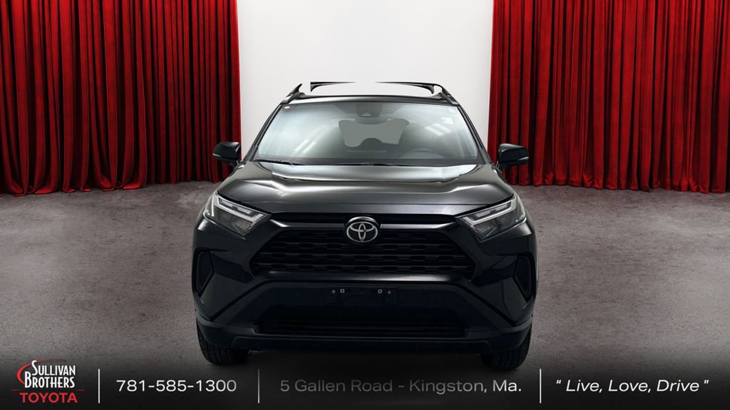 Certified 2022 Toyota RAV4 XLE w/ Convenience Package image 2