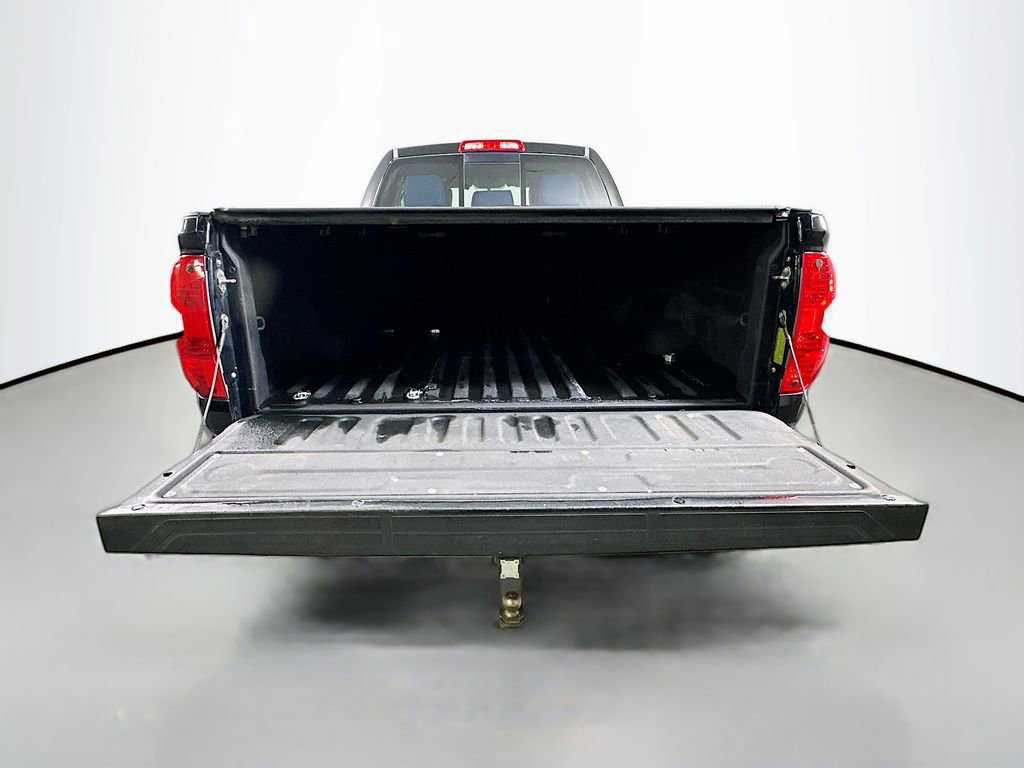 Used 2017 Toyota Tundra SR5 image 31