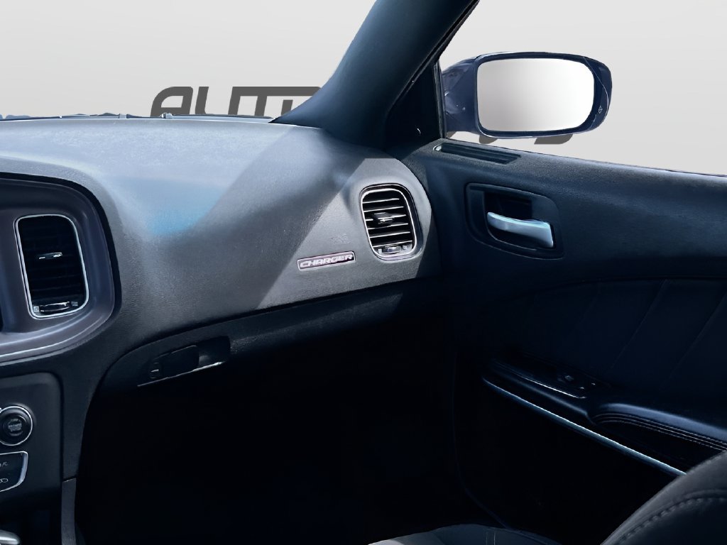 Used 2023 Dodge Charger SXT RWD image 22