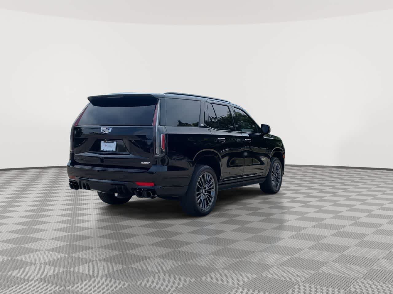 Used 2023 Cadillac Escalade V AWD/4WD image 8