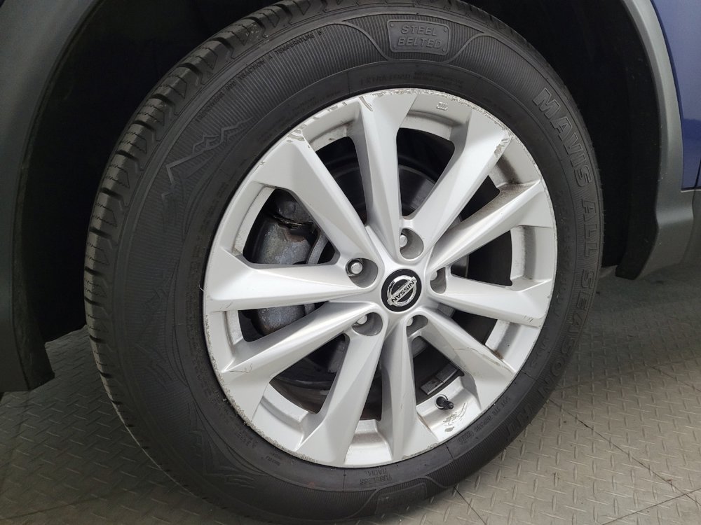 Used 2019 Nissan Rogue Sport SV AWD/4WD image 31