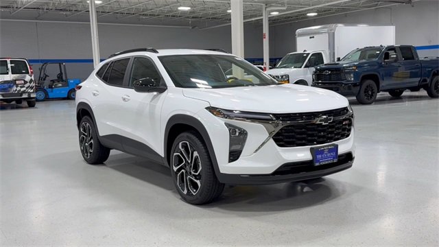 New 2026 Chevrolet Trax RS video 2