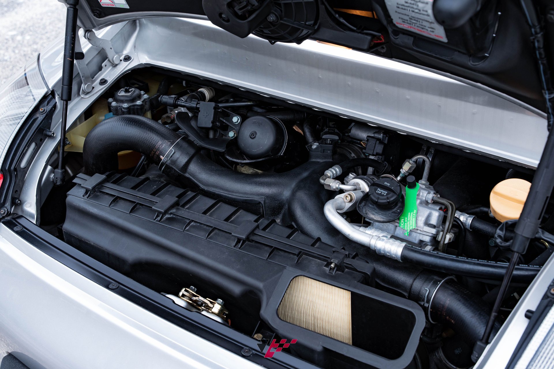 Used 2001 Porsche 911 Turbo image 22