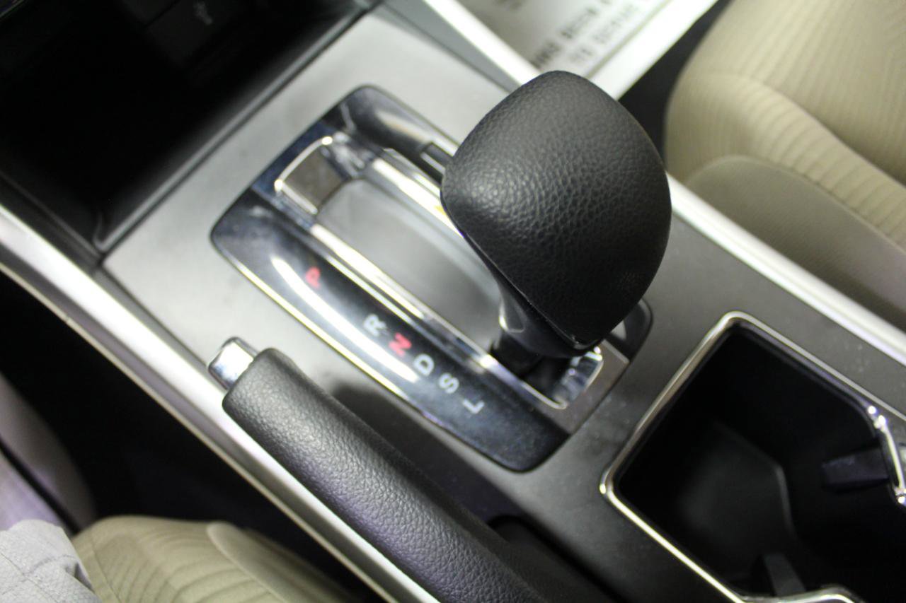 Used 2014 Honda Accord LX image 15