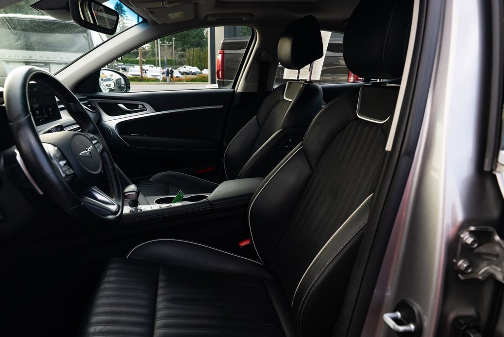 Used 2021 Genesis G70 2.0T w/ Elite Package image 19