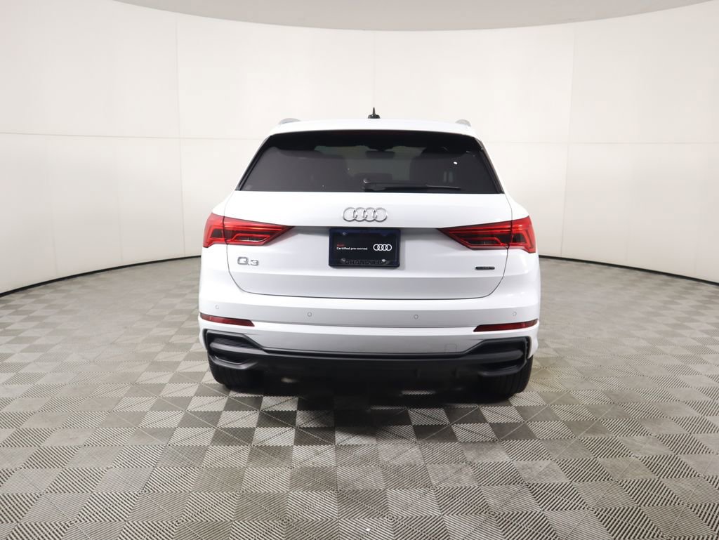 Certified 2025 Audi Q3 2.0T Premium w/ Convenience Package image 6