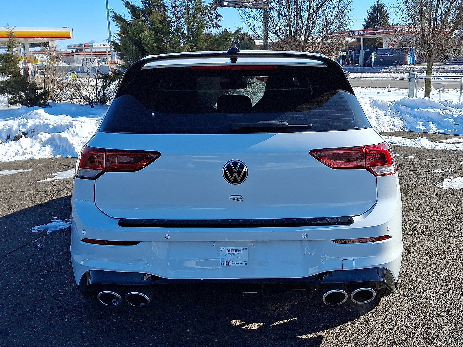 Used 2024 Volkswagen Golf R image 5