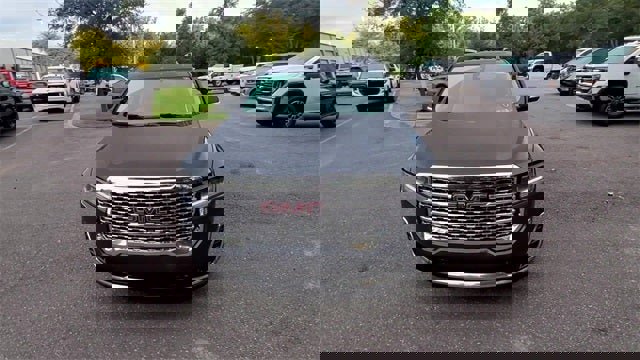 Used 2021 GMC Acadia Denali w/ Denali Technology Package image 51