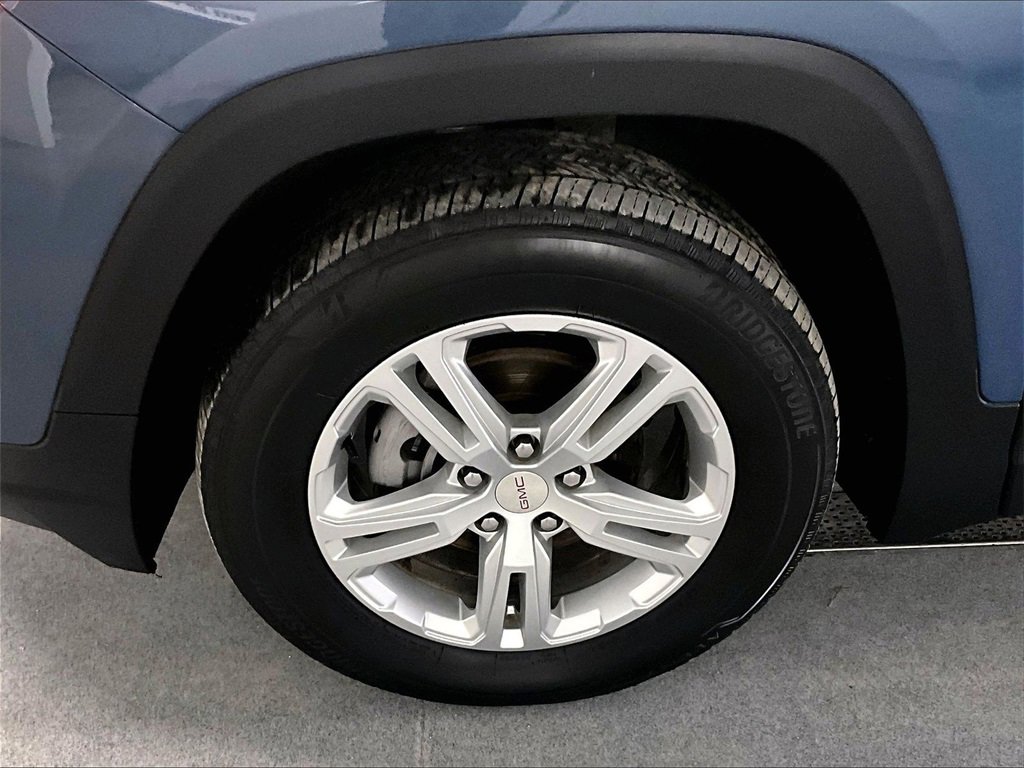 Used 2024 GMC Terrain SLE image 7