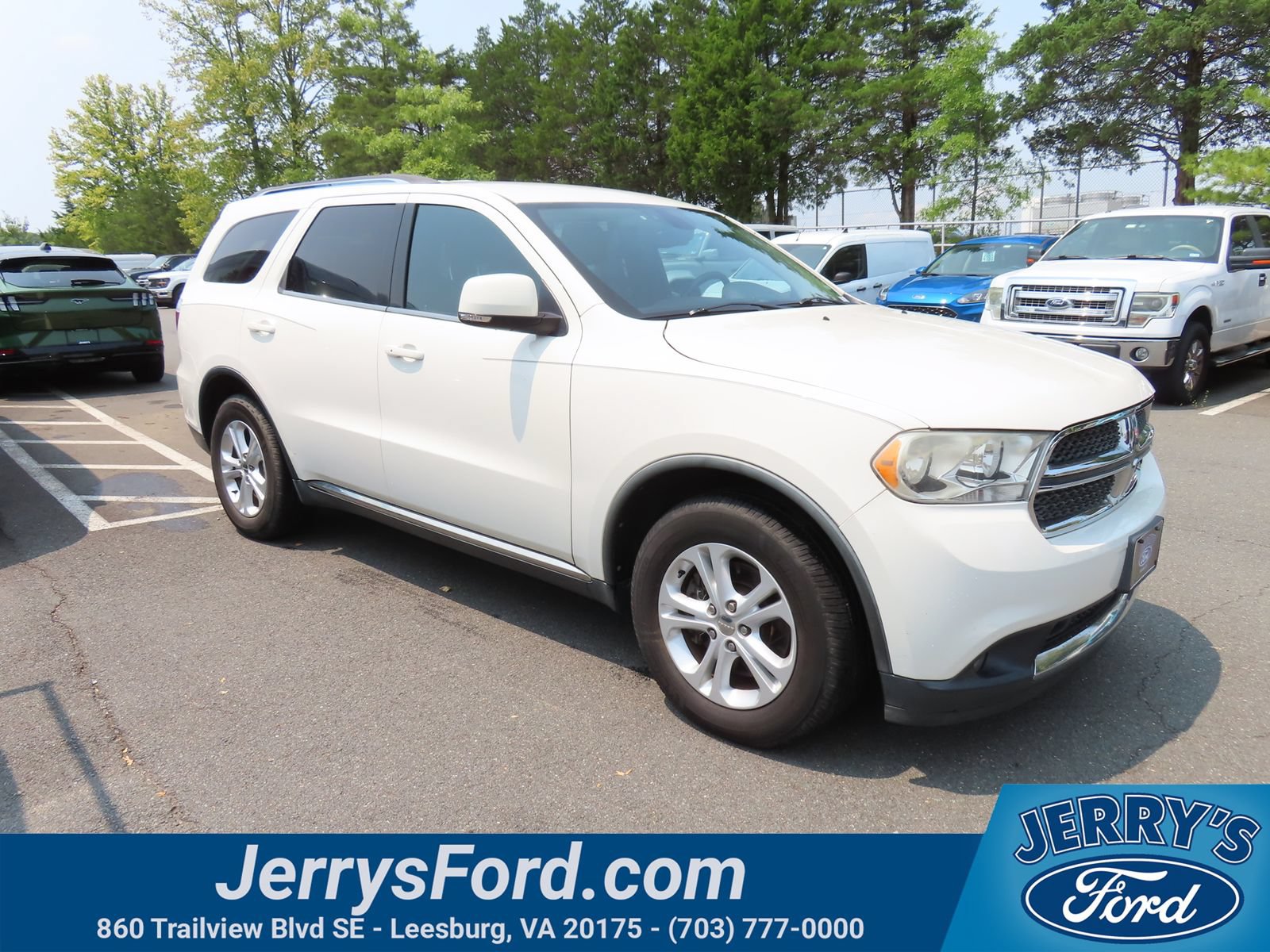 Used 2011 Dodge Durango Crew w/ Entry Nav/Commuter Group