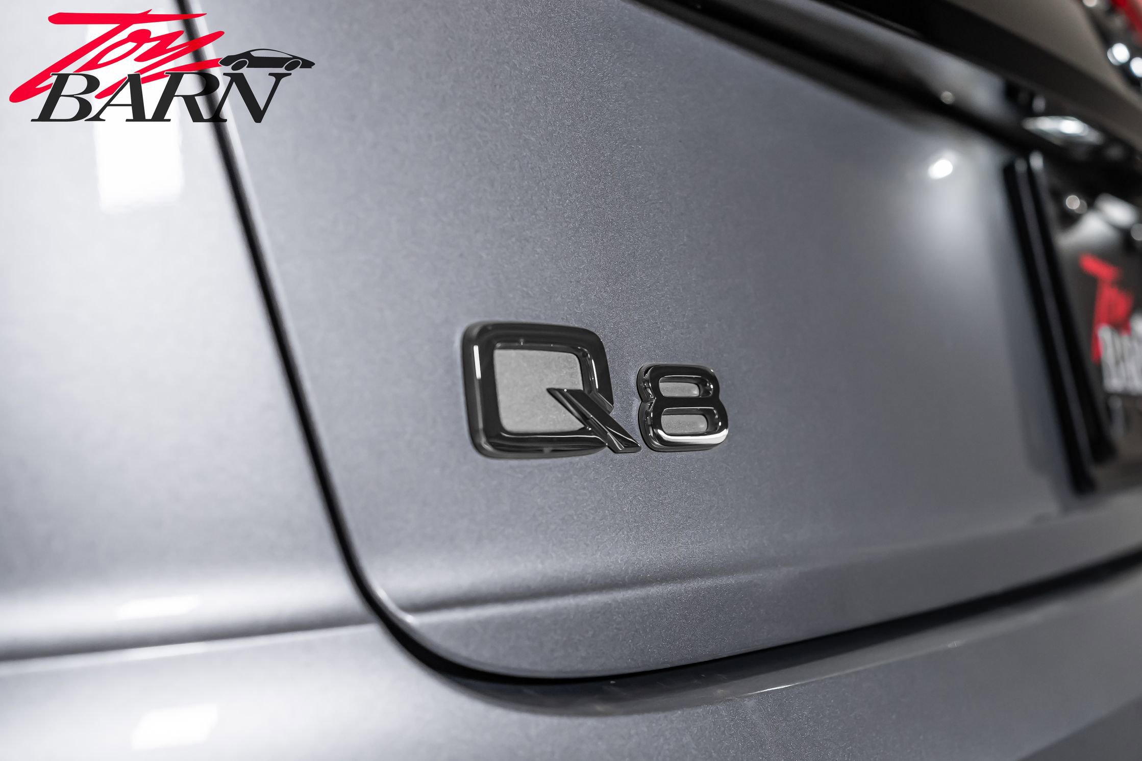 Used 2022 Audi Q8 Premium Plus image 15