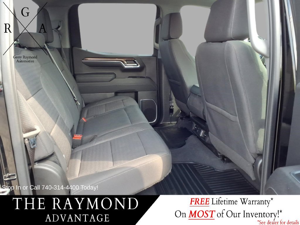Used 2023 Chevrolet Silverado 1500 LT AWD/4WD image 11