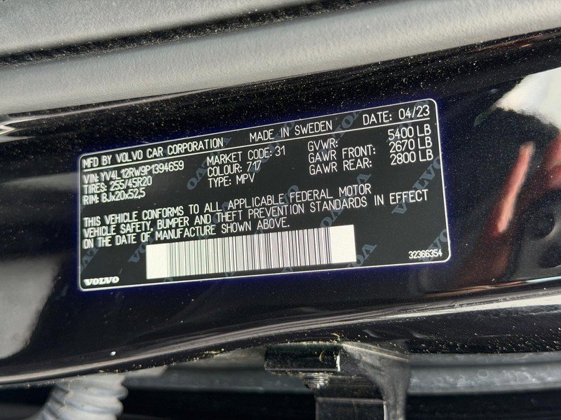 Certified 2023 Volvo XC60 B5 Plus w/ Climate Package AWD/4WD image 25