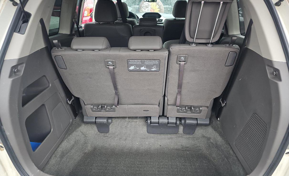 Used 2015 Honda Odyssey EX-L image 19