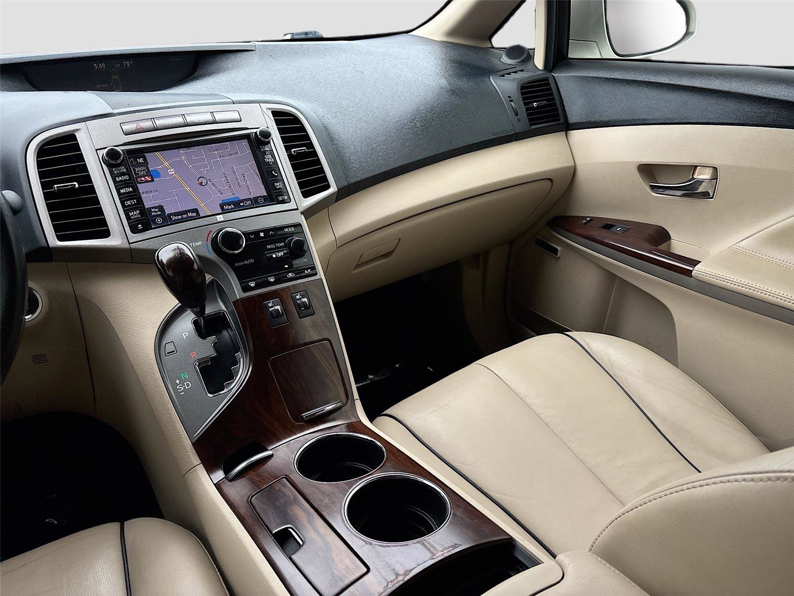 Used 2014 Toyota Venza Limited w/ Tow Prep Package FWD image 25