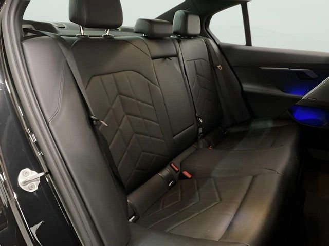 Used 2025 BMW i5 eDrive40i image 69