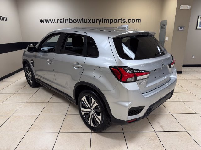 Used 2025 Mitsubishi Outlander Sport ES AWD/4WD image 4