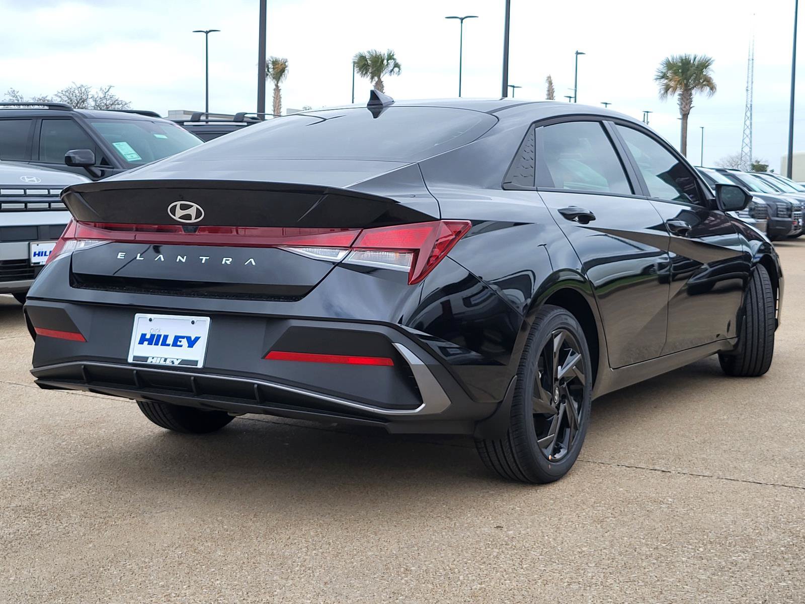 New 2026 Hyundai Elantra Sport FWD image 5