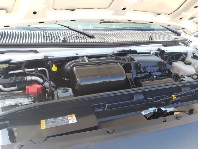Used 2021 Ford E-350 and Econoline 350 Super Duty w/ Power Windows & Locks Group image 25