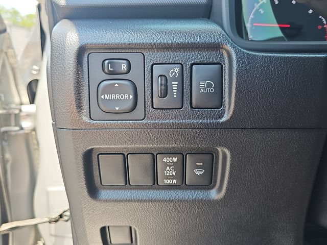 Used 2022 Toyota 4Runner SR5 RWD image 28