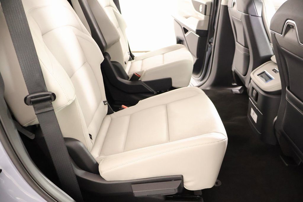 New 2025 Lincoln Navigator Reserve image 15