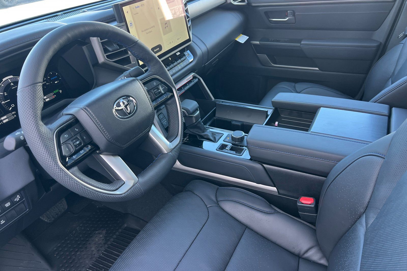 New 2026 Toyota Tundra Platinum image 7