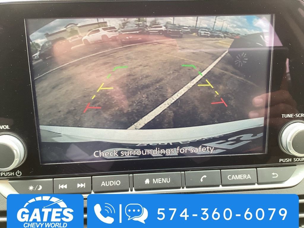 Used 2025 Nissan Altima 2.5 SV FWD image 15