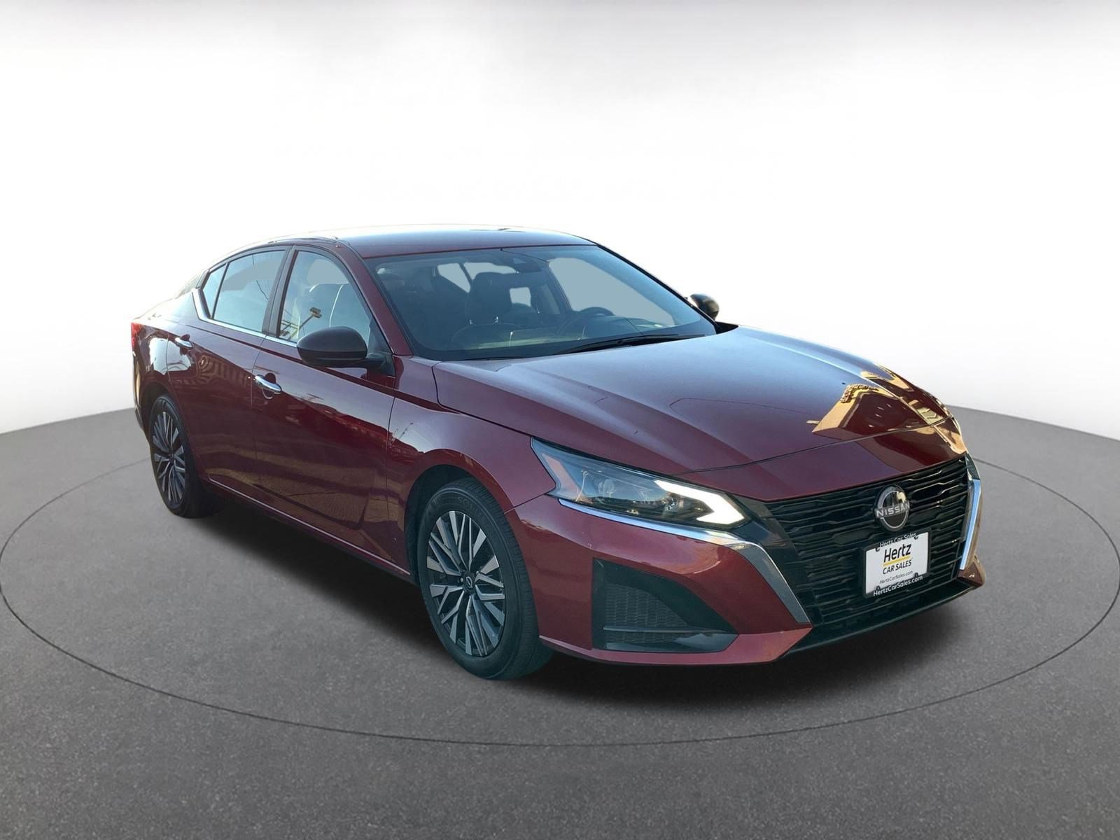 Used 2025 Nissan Altima 2.5 SV