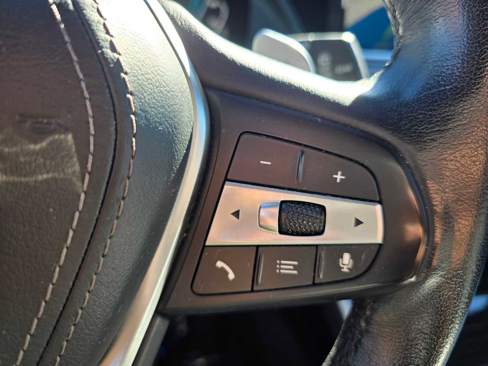 Used 2023 BMW X5 xDrive45e image 32