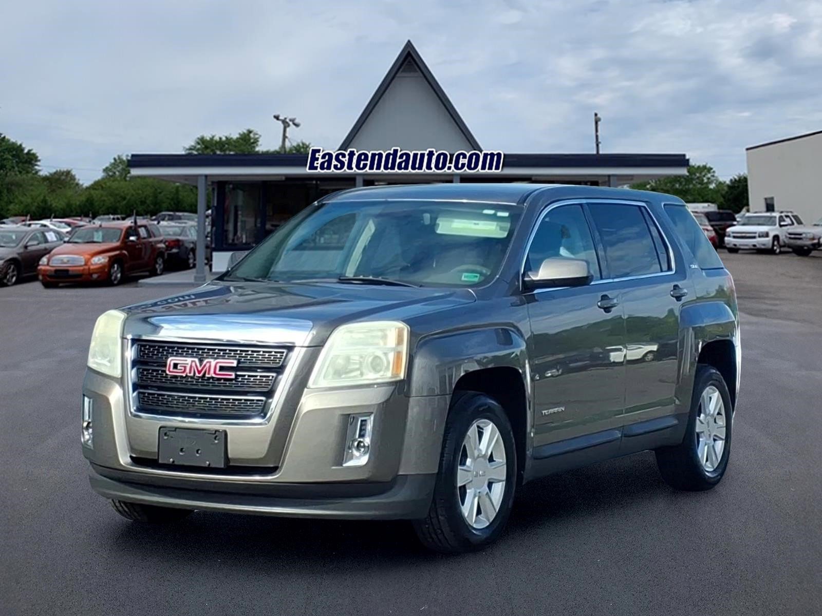 Used 2012 GMC Terrain SLE image 1