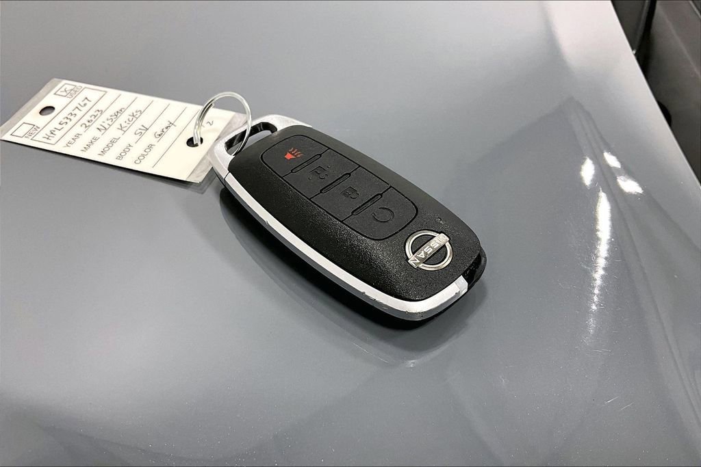 Used 2023 Nissan Kicks SV image 13