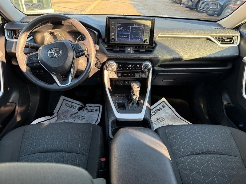 Used 2021 Toyota RAV4 XLE image 13