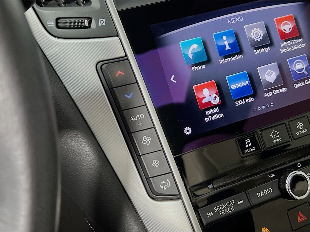Used 2017 INFINITI Q60 w/ Cargo Package image 14