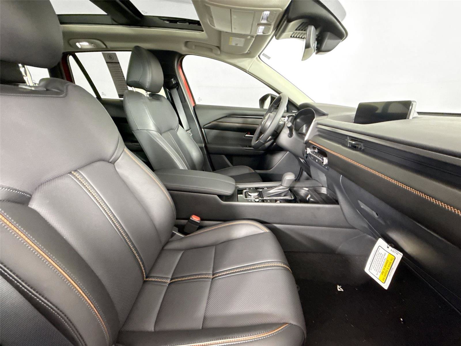 New 2025 MAZDA CX-50 AWD 2.5 Hybrid w/ Weather Package image 45